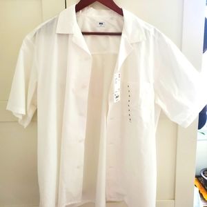 Uniqlo White Open Collar Short Sleeve Button Up Shirt